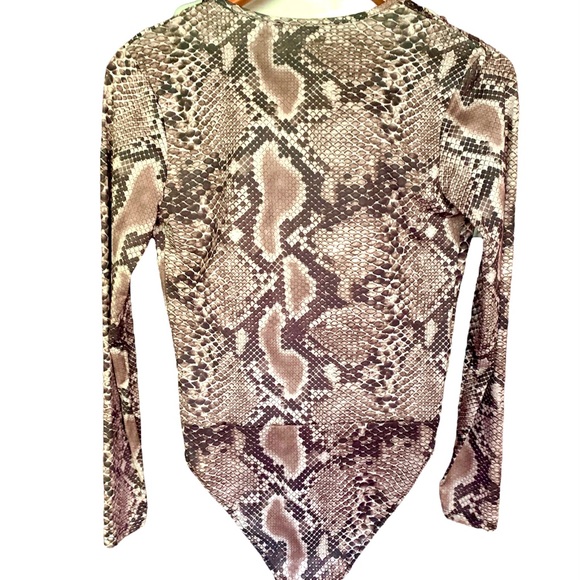 ZARA PYTHON SNAKE PRINT PLUNGE NECKLINE BODYSUIT SIZE SMALL - Picture 4 of 7